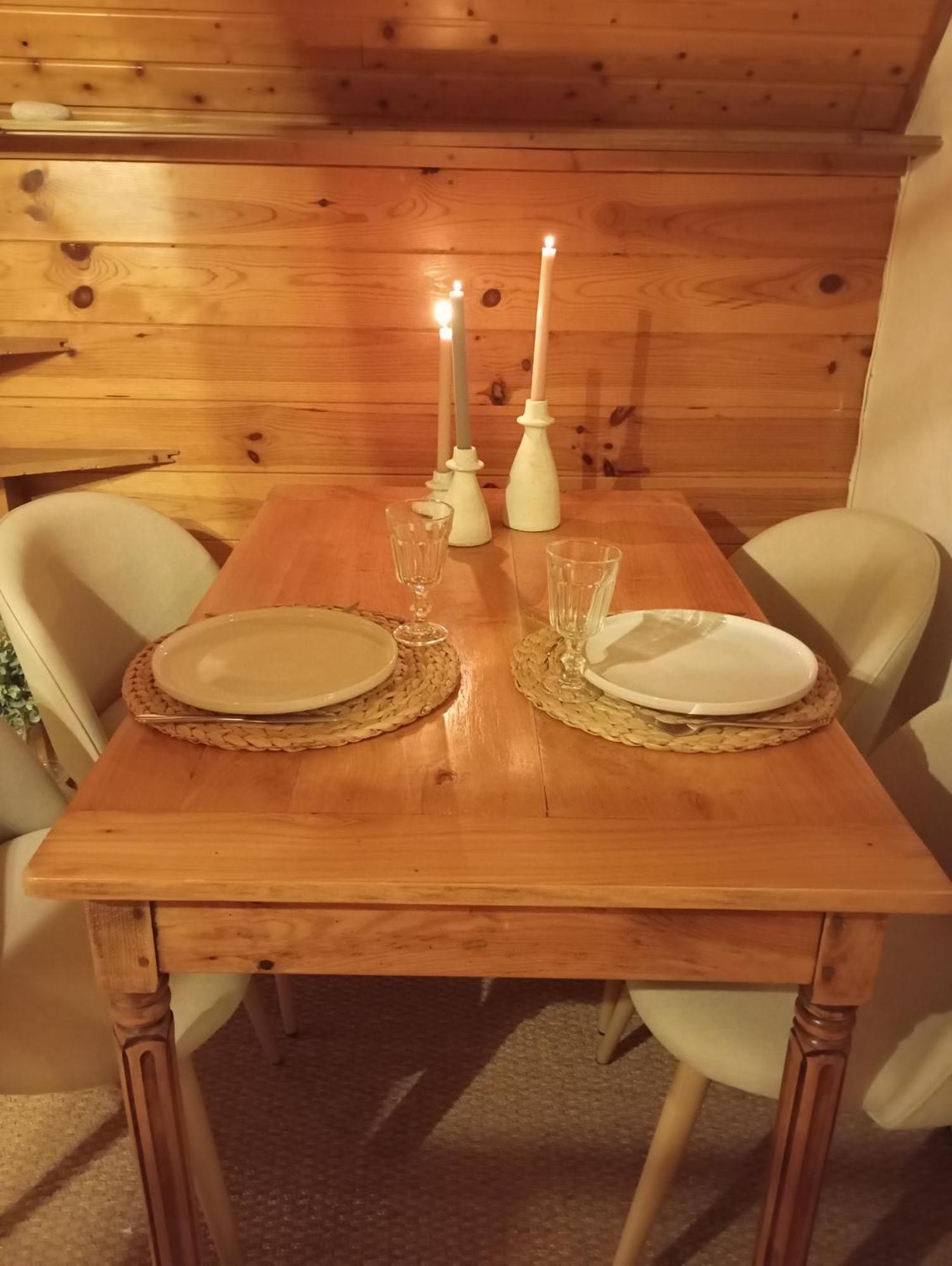 Escapade Romantique Sous Les Toits De Kereon - Centre Historique, Rue Pietonne Quimper Eksteriør billede